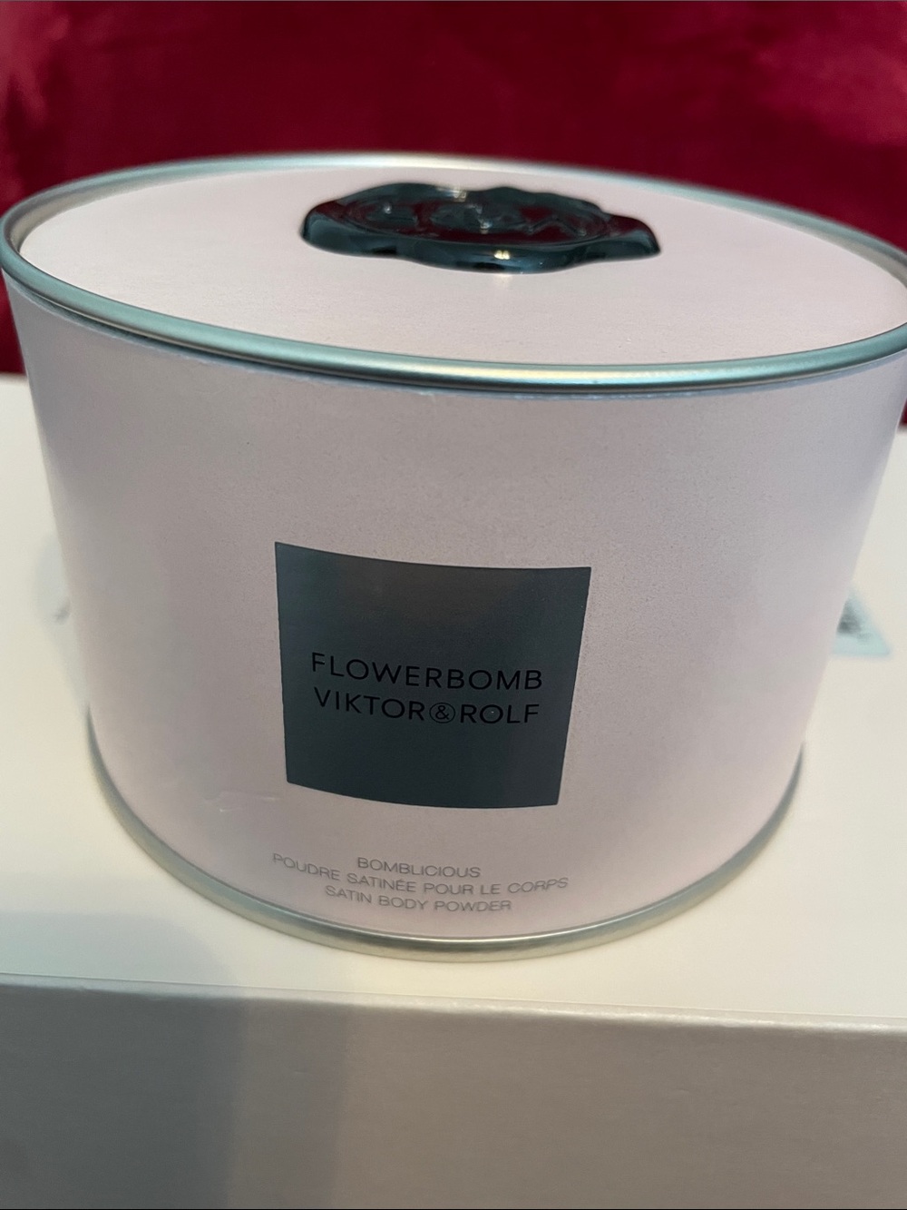 Viktor & Rolf Flowerbomb Satin Body Powder - Light Pink & Black Accents